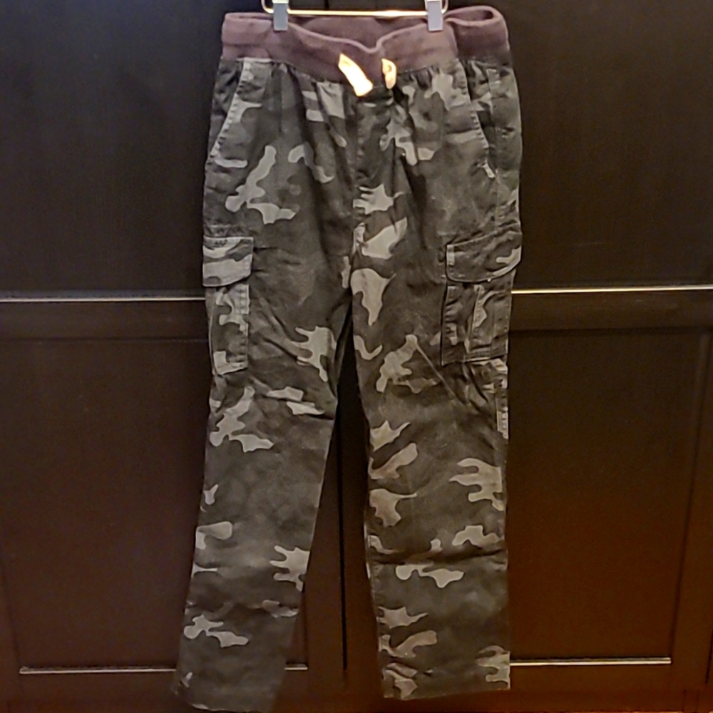 Unisex Camo Cargo Pants